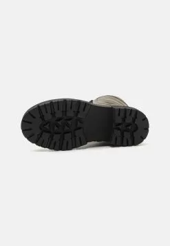 Friboo Leather - Veterlaarzen - Khaki -Friboo Groot Warenhuis 052542ccaa4d4b2db291264935f6a8fb