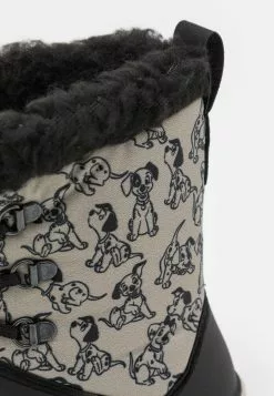 Friboo Disney 101 Dalmatians - Snow Boots- Snowboots- Beige -Friboo Groot Warenhuis 13489645589c446ca7862adfc196da4c