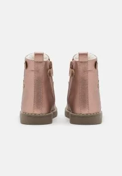 Friboo Korte Laarzen - Pink 8 Friboo Korte Laarzen - Pink -Friboo Groot Warenhuis 29e2673d586c4597a2ae9c9de6608c1d