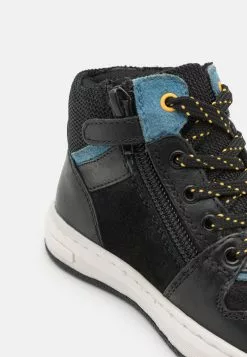 Friboo Leather - Sneakers Hoog - Black -Friboo Groot Warenhuis 447b3de2da144d44915599b1383953da