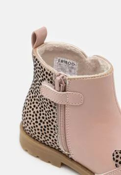 Friboo Korte Laarzen - Pink -Friboo Groot Warenhuis 4f5d4b526d8f4016b5881b0d6304a8f9