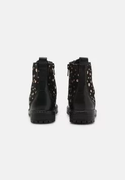 Friboo Leather - Veterboots - Black -Friboo Groot Warenhuis 560ca8eb262445debe69314efc261b68