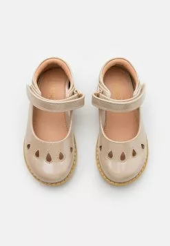 Friboo Ballerina'S - White 9 Friboo Ballerina'S - White -Friboo Groot Warenhuis 5635d6fd6fc949ad93914be04a0c8931