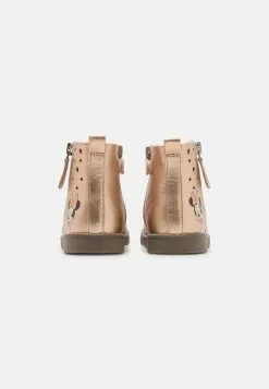 Friboo Disney Minnie Mouse - Korte Laarzen - Rose Gold -Friboo Groot Warenhuis 6e9637723f5b455f89315fb5dd4d6160