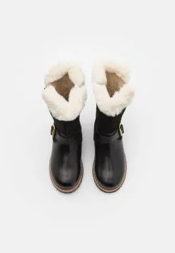 Friboo Leather - Snowboots- Black -Friboo Groot Warenhuis 7f44b231b9f0403495ca3c3f4cd1e3fc