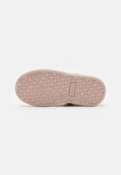 Friboo Sneakers Laag - Light Pink -Friboo Groot Warenhuis 8b5925aa96634f2fa8cdc77384b650ff