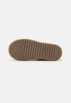 Friboo Disney Princess - Ballerina'S Met Enkelbandjes - Rose Gold-Coloured -Friboo Groot Warenhuis 8d06b535c2a14da3ad2203a185908749