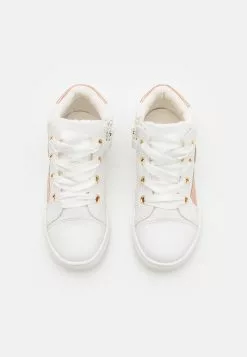 Friboo Sneakers Hoog - White -Friboo Groot Warenhuis 9e7a145cfa96472dadb09471a8bebe9f