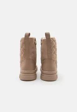 Friboo Leather - Veterboots - Nude -Friboo Groot Warenhuis 9fa70b9486564e1fa94914ea573a1057