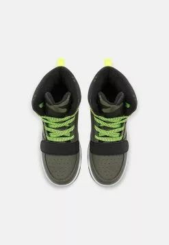 Friboo Skateschoenen - Khaki -Friboo Groot Warenhuis a47829bed093464eb89e709f576134b6