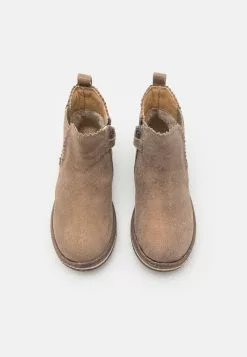 Friboo Korte Laarzen - Taupe 9 Friboo Korte Laarzen - Taupe -Friboo Groot Warenhuis bf08aca1a238451e9343e16a9ec187c4