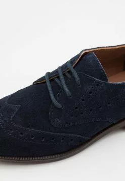 Friboo Leather - Veterschoenen - Dark Blue 11 Friboo Leather - Veterschoenen - Dark Blue -Friboo Groot Warenhuis cd5f38bcb0c846e59b7e5a210efe156a