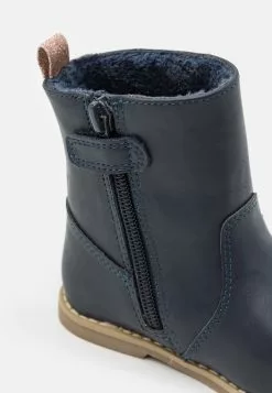 Friboo Korte Laarzen - Dark Blue -Friboo Groot Warenhuis d86c9af5d3dc4f1fa9e0922c03a9e147