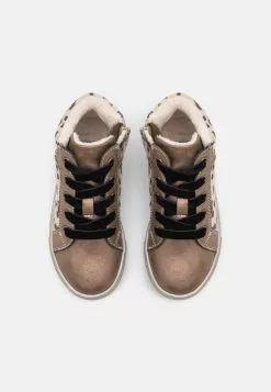 Friboo Sneakers Hoog - Bronze 9 Friboo Sneakers Hoog - Bronze -Friboo Groot Warenhuis e513635350d64f4d999411b7c9d4cfee