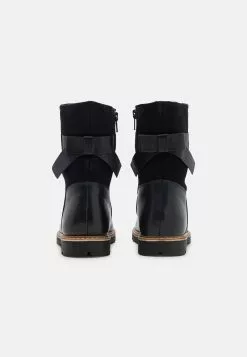 Friboo Leather - Korte Laarzen - Dark Blue -Friboo Groot Warenhuis fbe48cc82e8249348737b2ea4dfe3a95