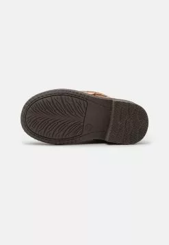 Friboo Laarzen - Cognac 10 Friboo Laarzen - Cognac -Friboo Groot Warenhuis fefe173df6de419b91b1c31947084bbf